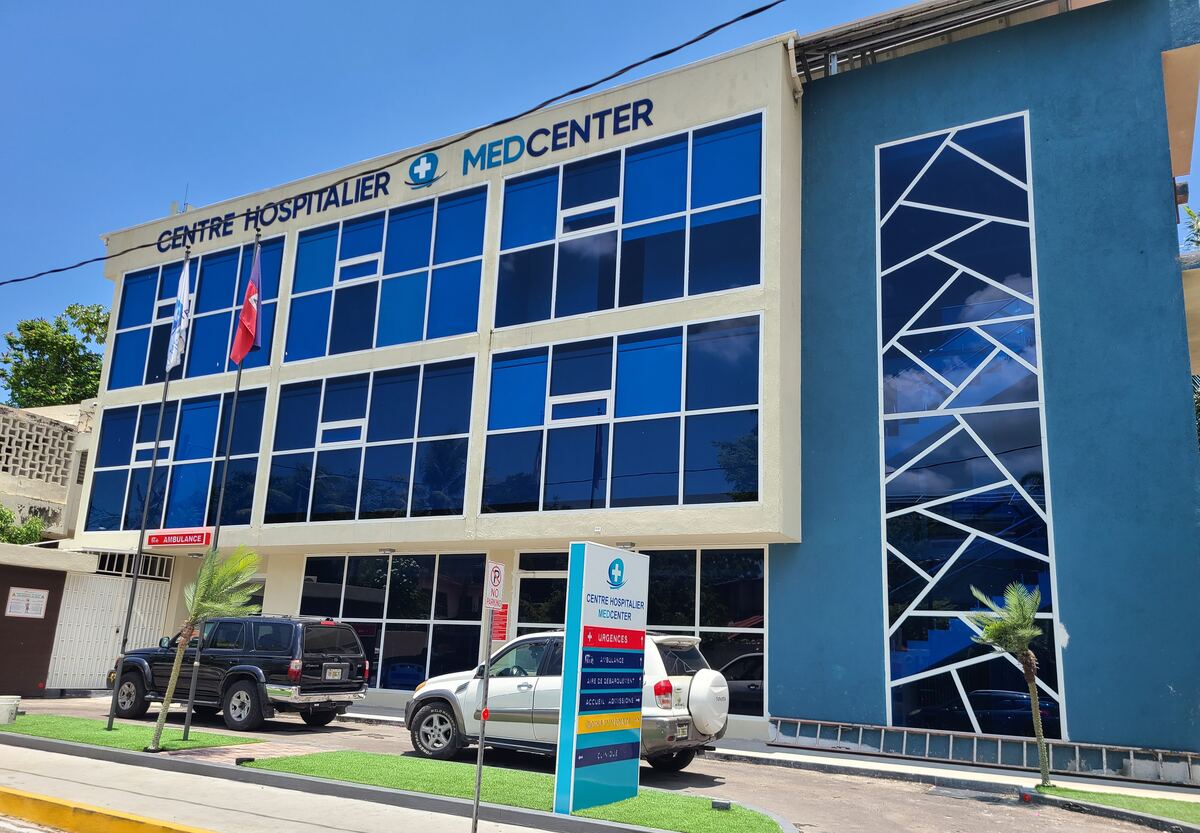 Façade solaire du Centre Hospitalier MedCenter
